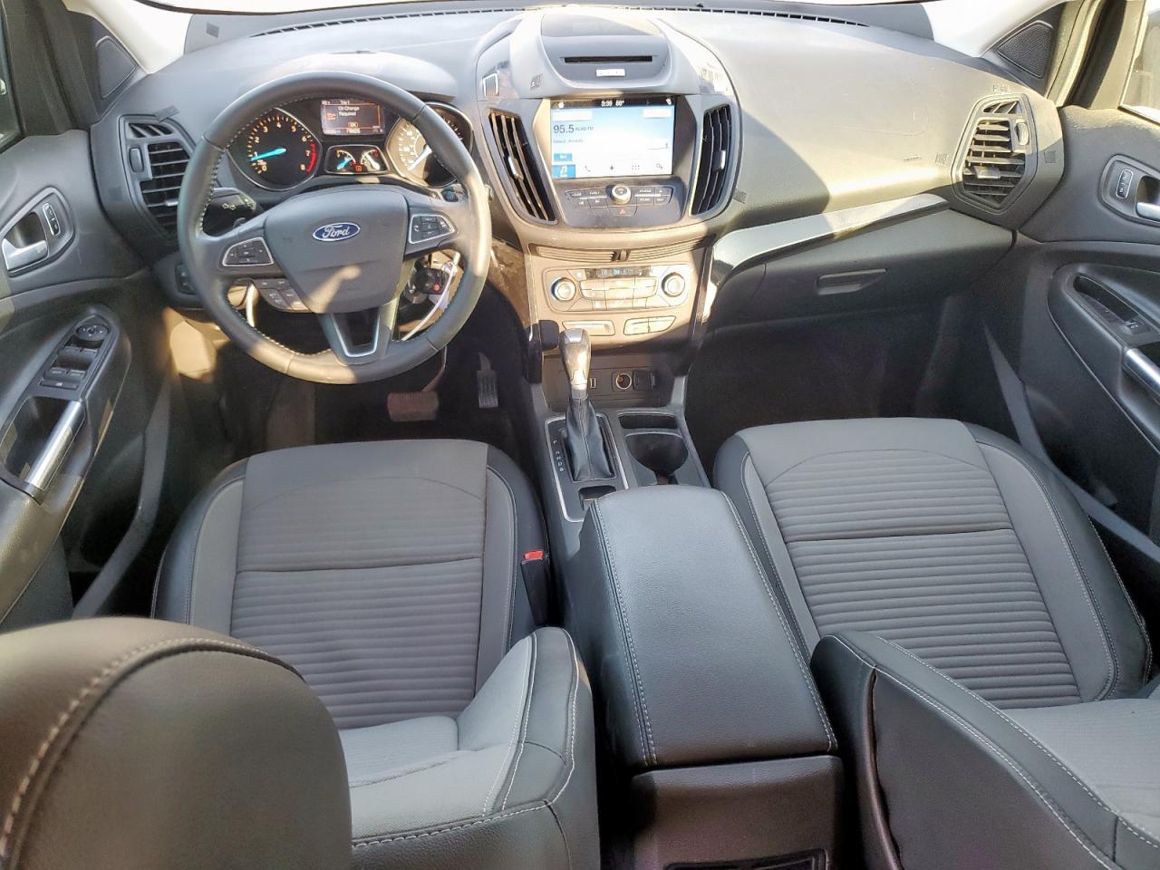 2017 Ford Escape Se VIN: 1FMCU0GD7HUC24649 Lot: 92220895