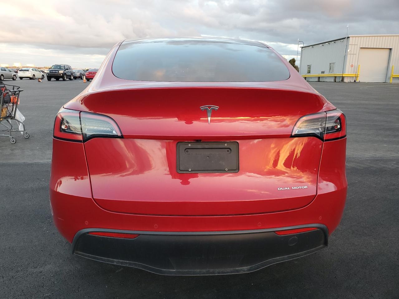 2021 Tesla Model Y VIN: 5YJYGDEE6MF102856 Lot: 92866555