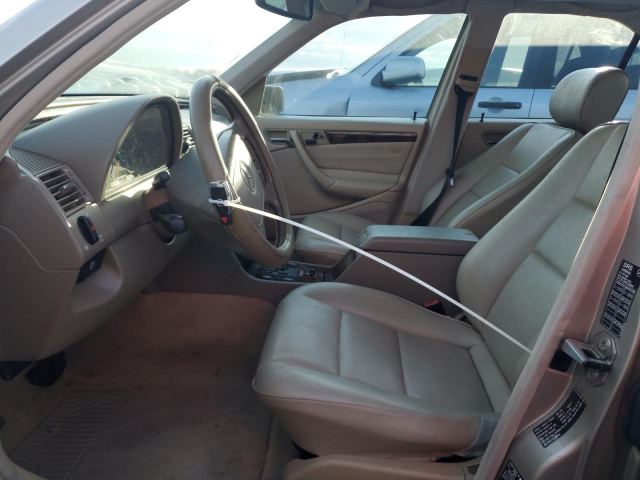 1998 Mercedes-Benz C 280 VIN: WDBHA29G3WF717668 Lot: 92866815