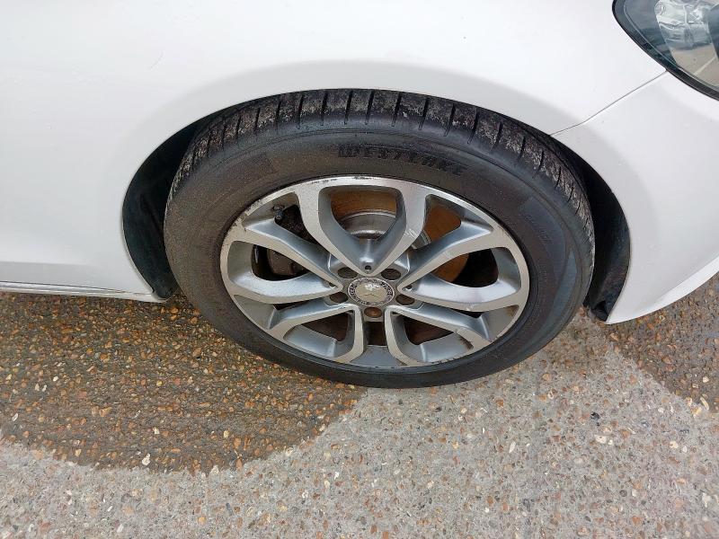 2015 MERCEDES-BENZ C CLASS C200 SPORT 4DR AUTO