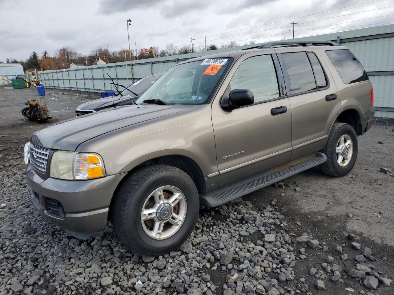 2004 Ford Explorer Xlt