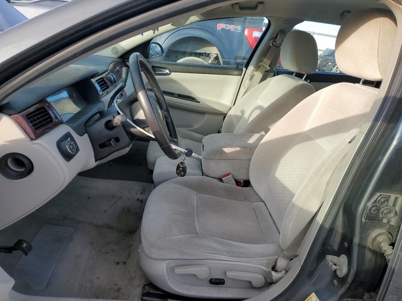 2010 Chevrolet Impala Lt VIN: 2G1WB5EN2A1268049 Lot: 92226075