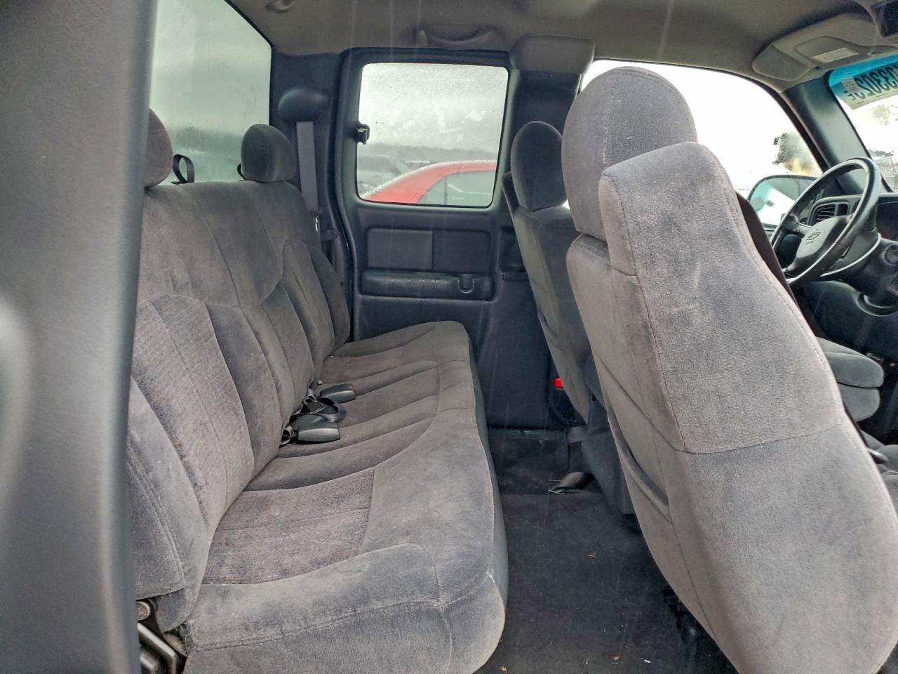 2001 Chevrolet Silverado C1500 VIN: 2GCEC19V311153155 Lot: 94033025