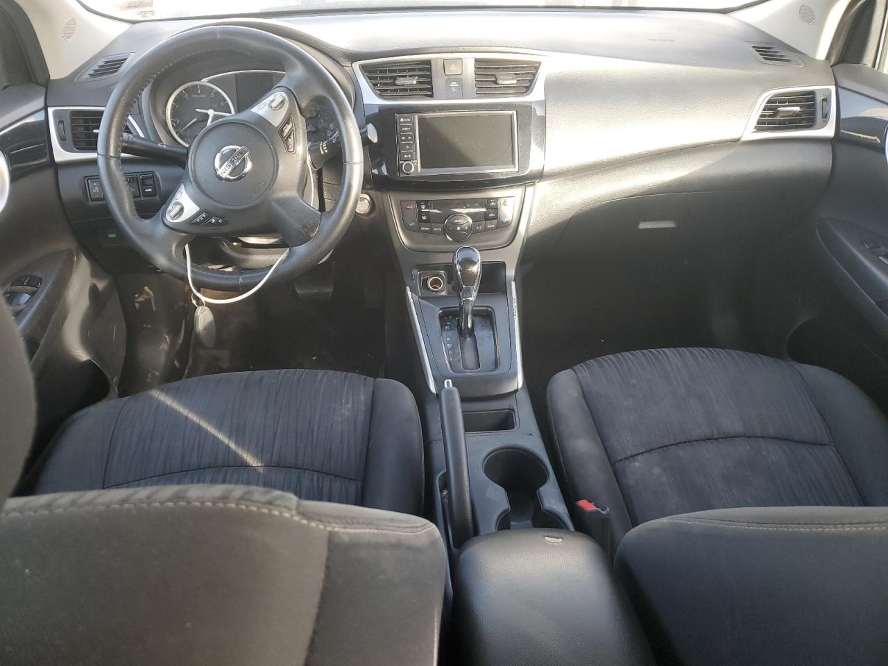 2019 Nissan Sentra S VIN: 3N1AB7AP1KL611022 Lot: 92286725