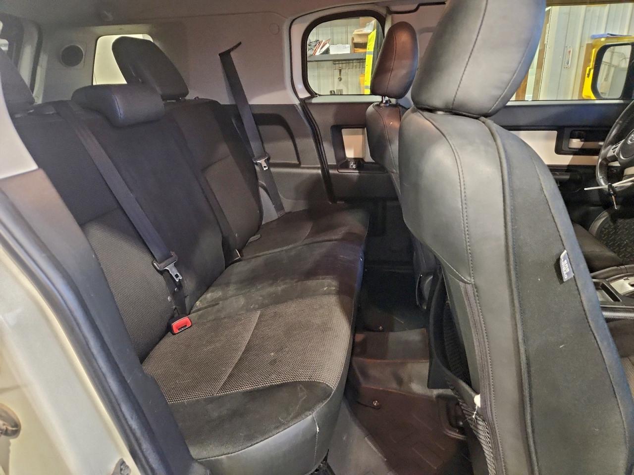 2011 Toyota Fj Cruiser VIN: JTEBU4BF5BK104024 Lot: 93251205