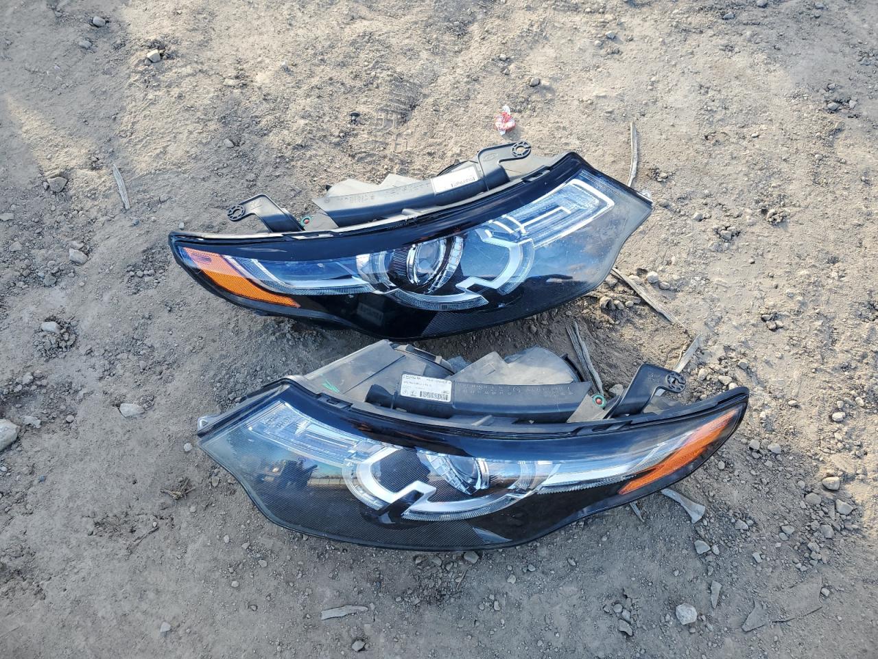 2016 Land Rover Discovery Sport Hse VIN: SALCR2BG1GH552622 Lot: 92666335