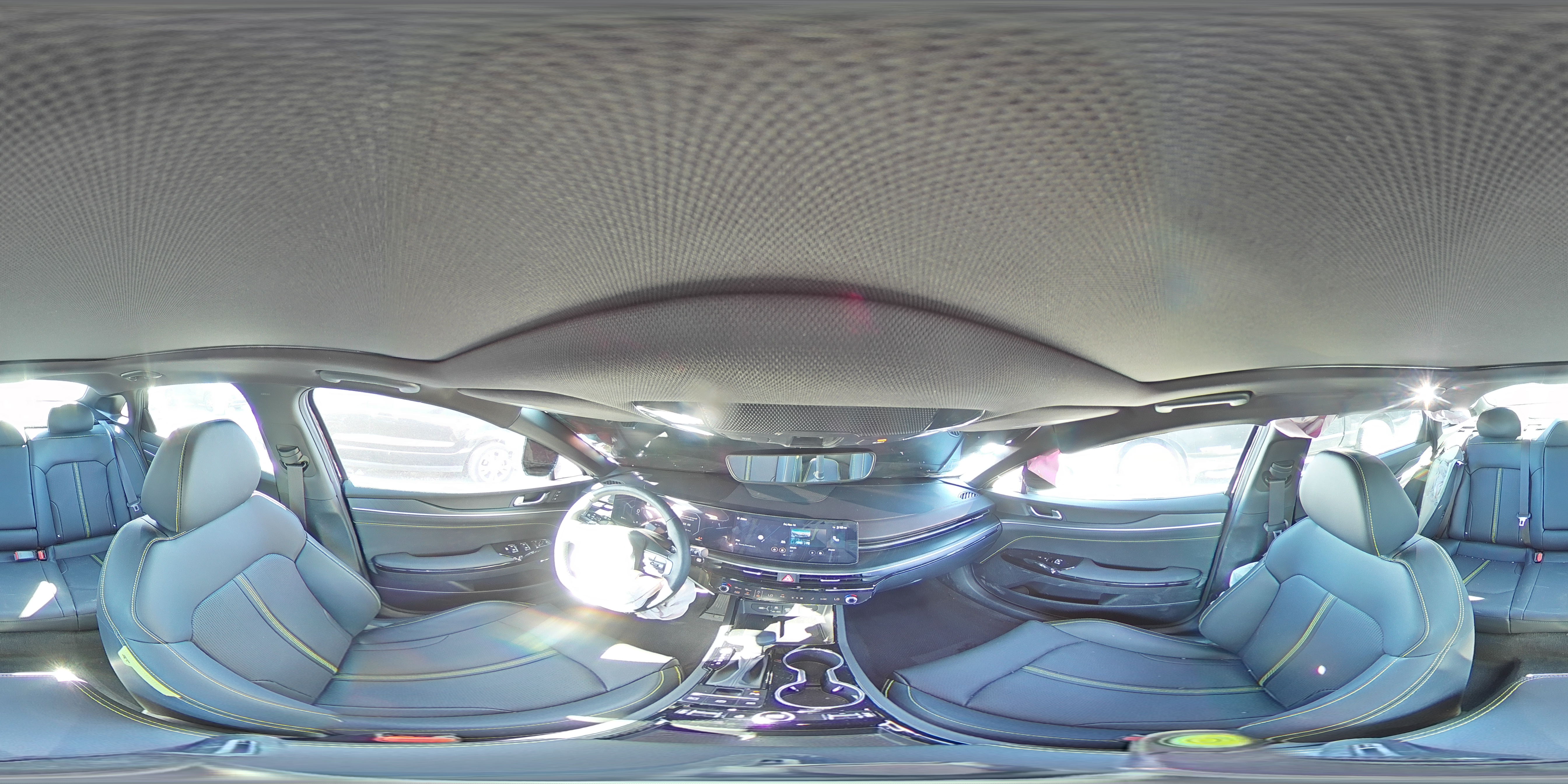 2026 Kia K5 Gt VIN: KNAG44J84T5397456 Lot: 92740105