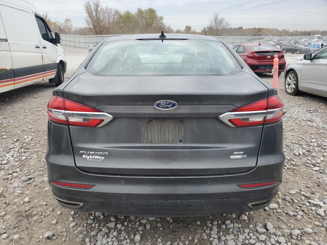 2020 Ford Fusion Se VIN: 3FA6P0T92LR173335 Lot: 91012295