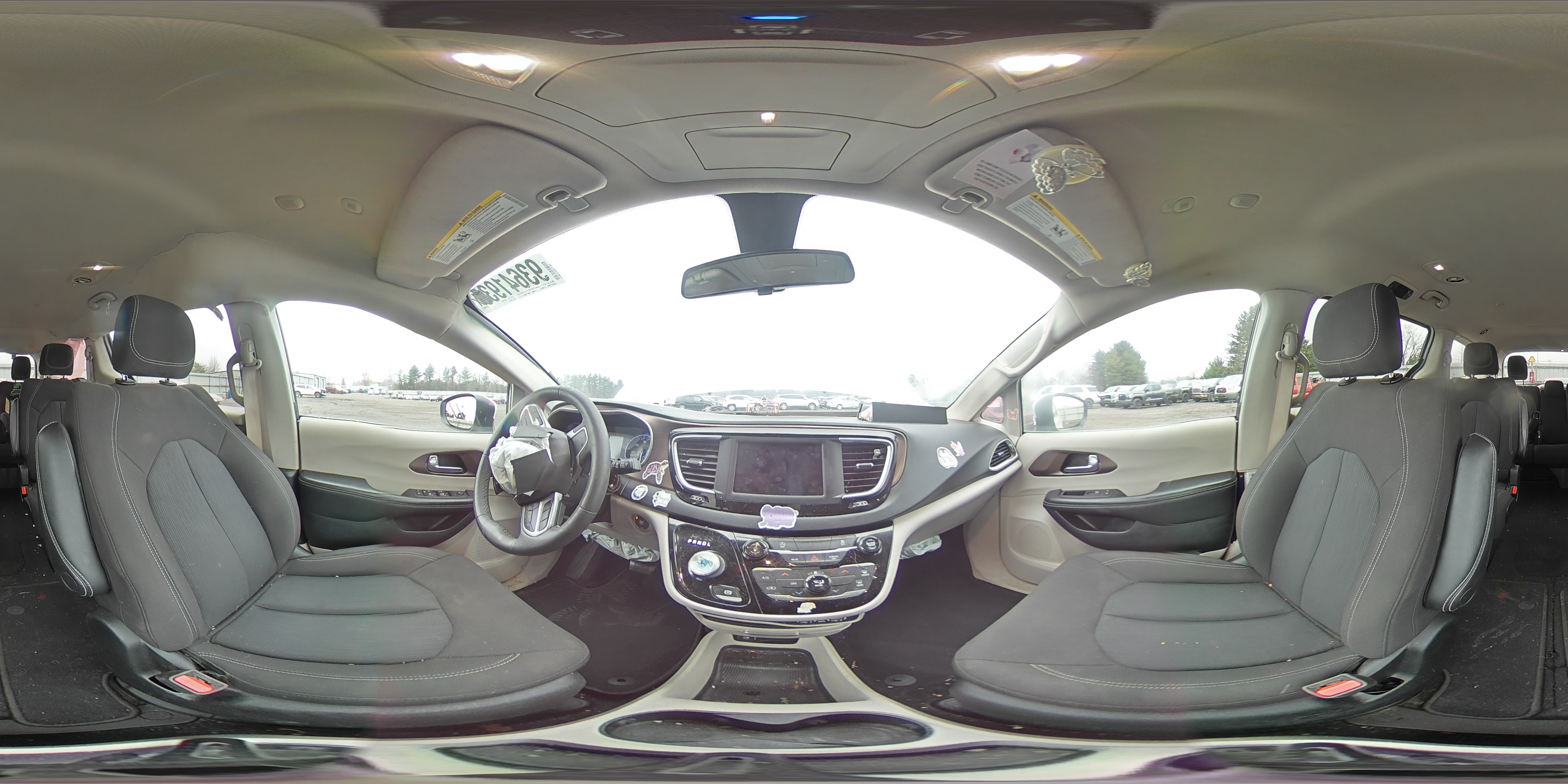 2022 Chrysler Voyager Lx VIN: 2C4RC1CG1NR205093 Lot: 93641935