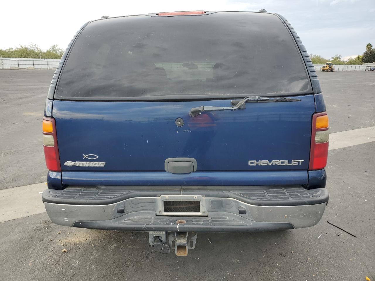 2002 Chevrolet Tahoe C1500 VIN: 1GNEC13VX2J305911 Lot: 92505465