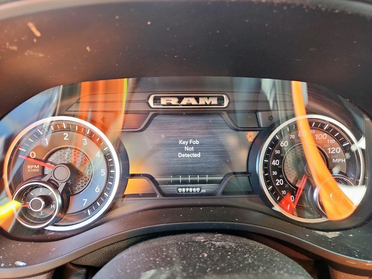 2020 Ram 1500 Big Horn/Lone Star VIN: 1C6SRFFT1LN135621 Lot: 92576545