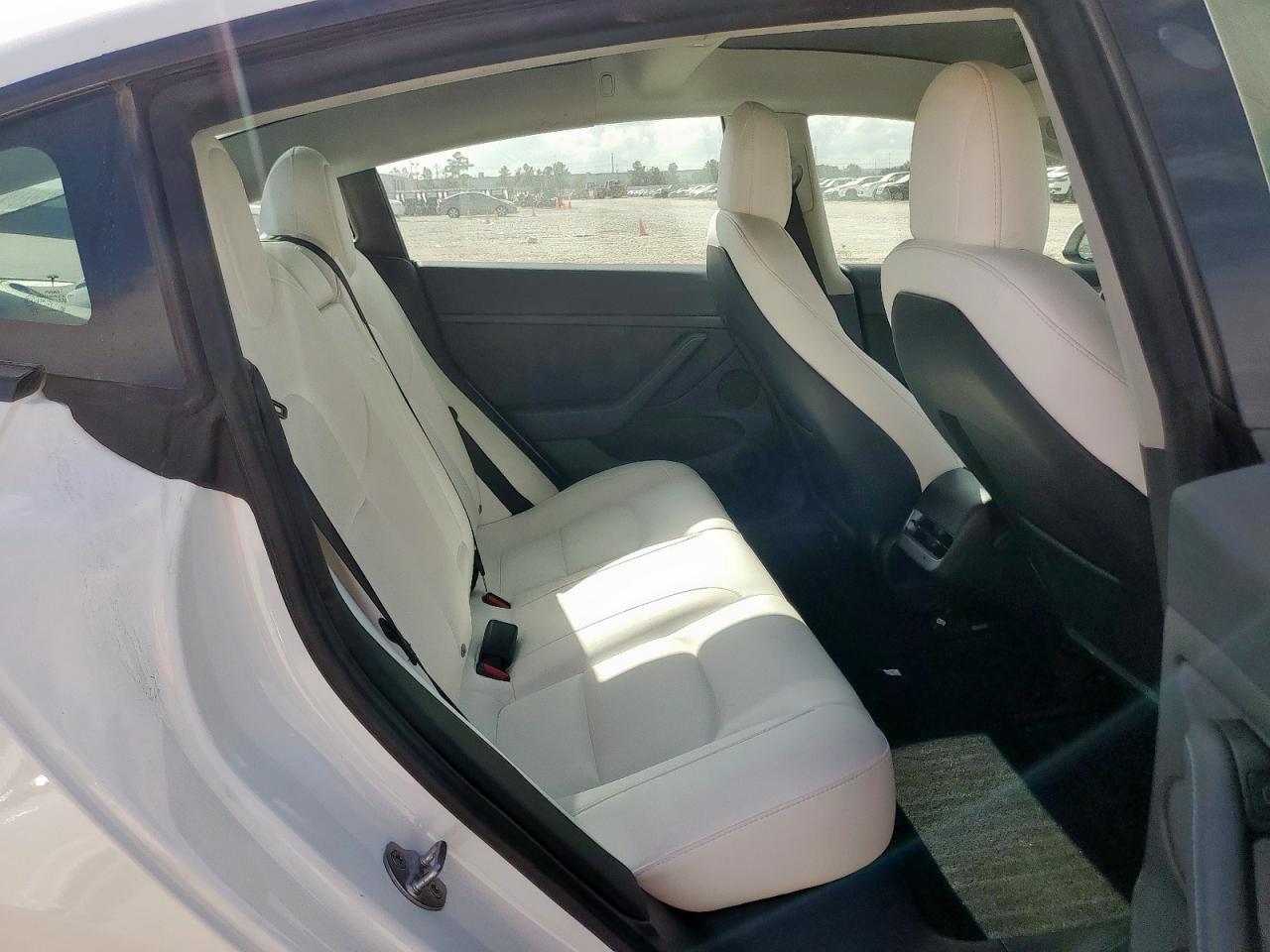 2023 Tesla Model 3 VIN: 5YJ3E1EA8PF422986 Lot: 93451105