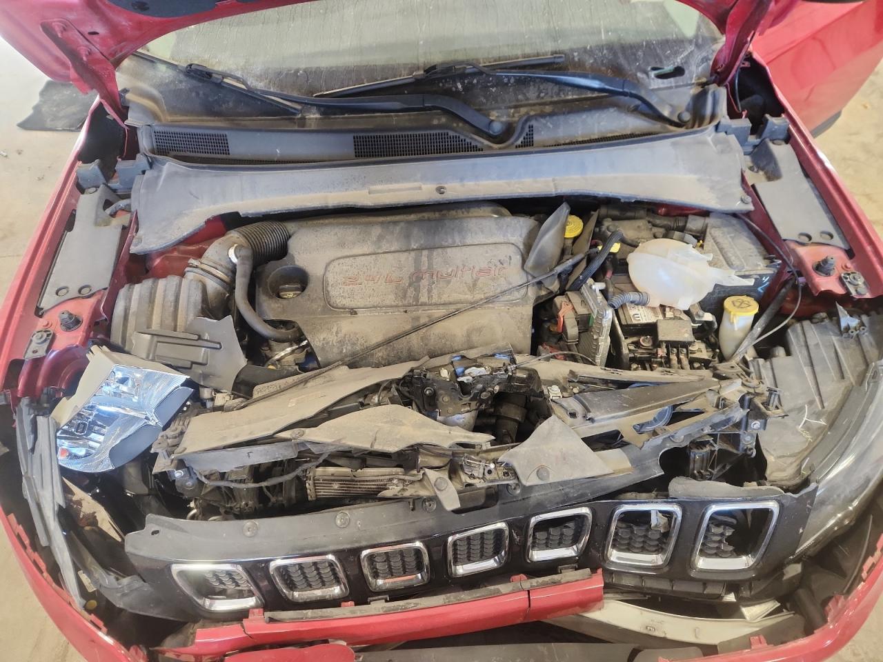 2017 Jeep Compass Latitude VIN: 3C4NJDBB6HT672135 Lot: 92532775