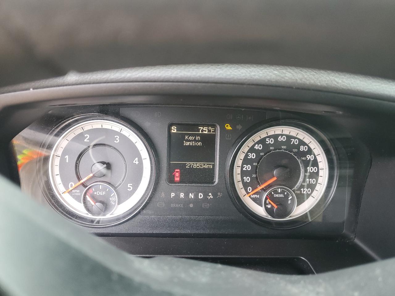 2018 Ram 1500 St VIN: 1C6RR6FM5JS112526 Lot: 93168955