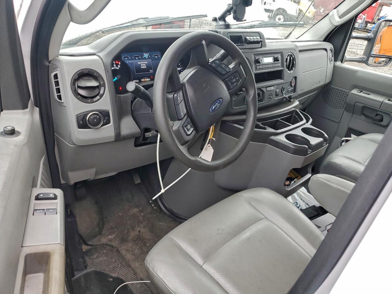 2024 Ford Econoline E350 Super Duty Cutaway Van VIN: 1FDWE3FN0RDD28472 Lot: 91607195