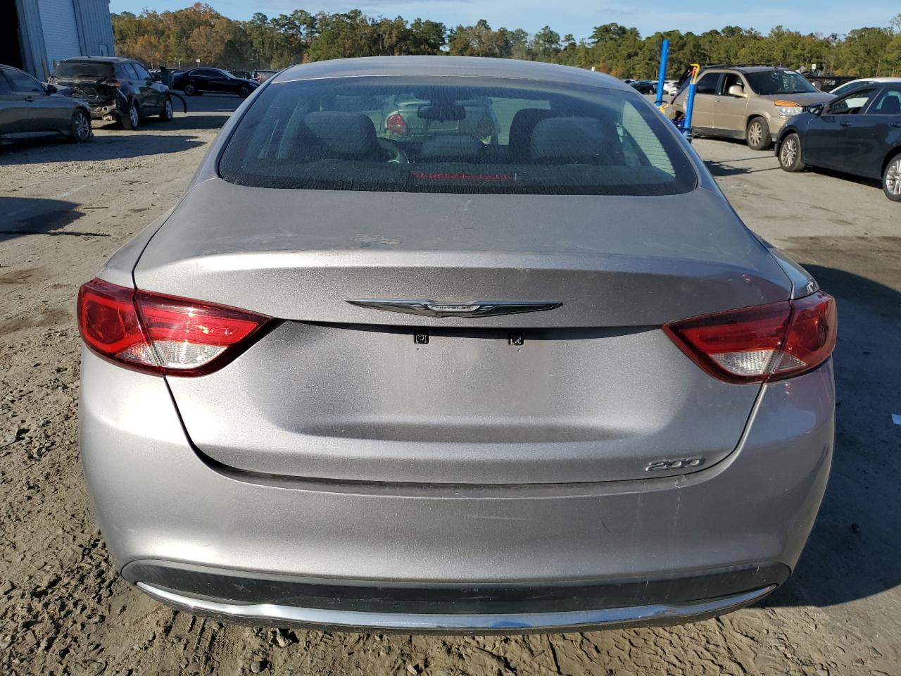 2015 Chrysler 200 Limited VIN: 1C3CCCAB2FN691456 Lot: 93538235