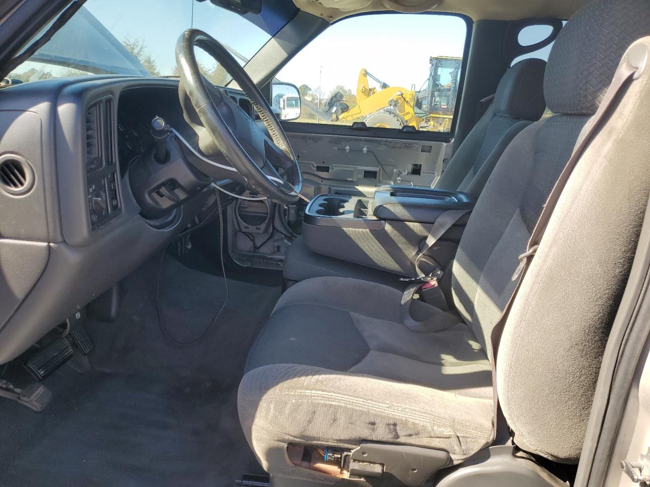 2004 Chevrolet Avalanche C1500 VIN: 3GNEC12T24G115461 Lot: 92614495