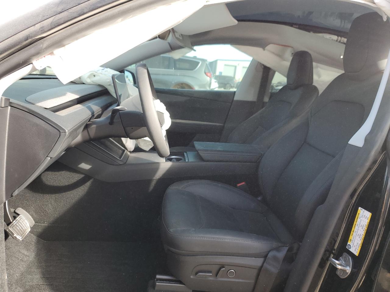 2026 Tesla Model Y VIN: 7SAYGDEE8TA456442 Lot: 91929255