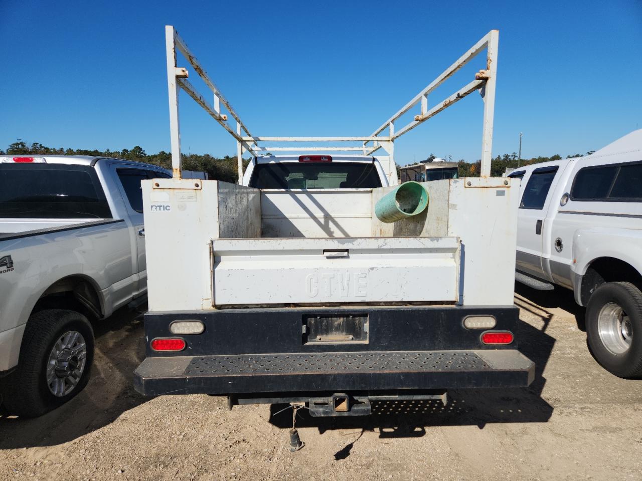 2017 Ram 2500 Utility / Service Truck VIN: 3C7WR5HT4HG558360 Lot: 89879715