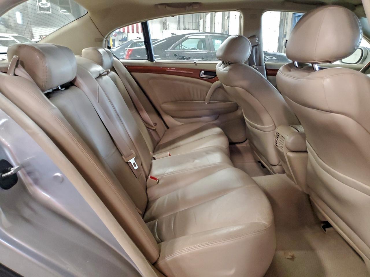 2002 Infiniti Q45 VIN: JNKBF01A42M002410 Lot: 93918195