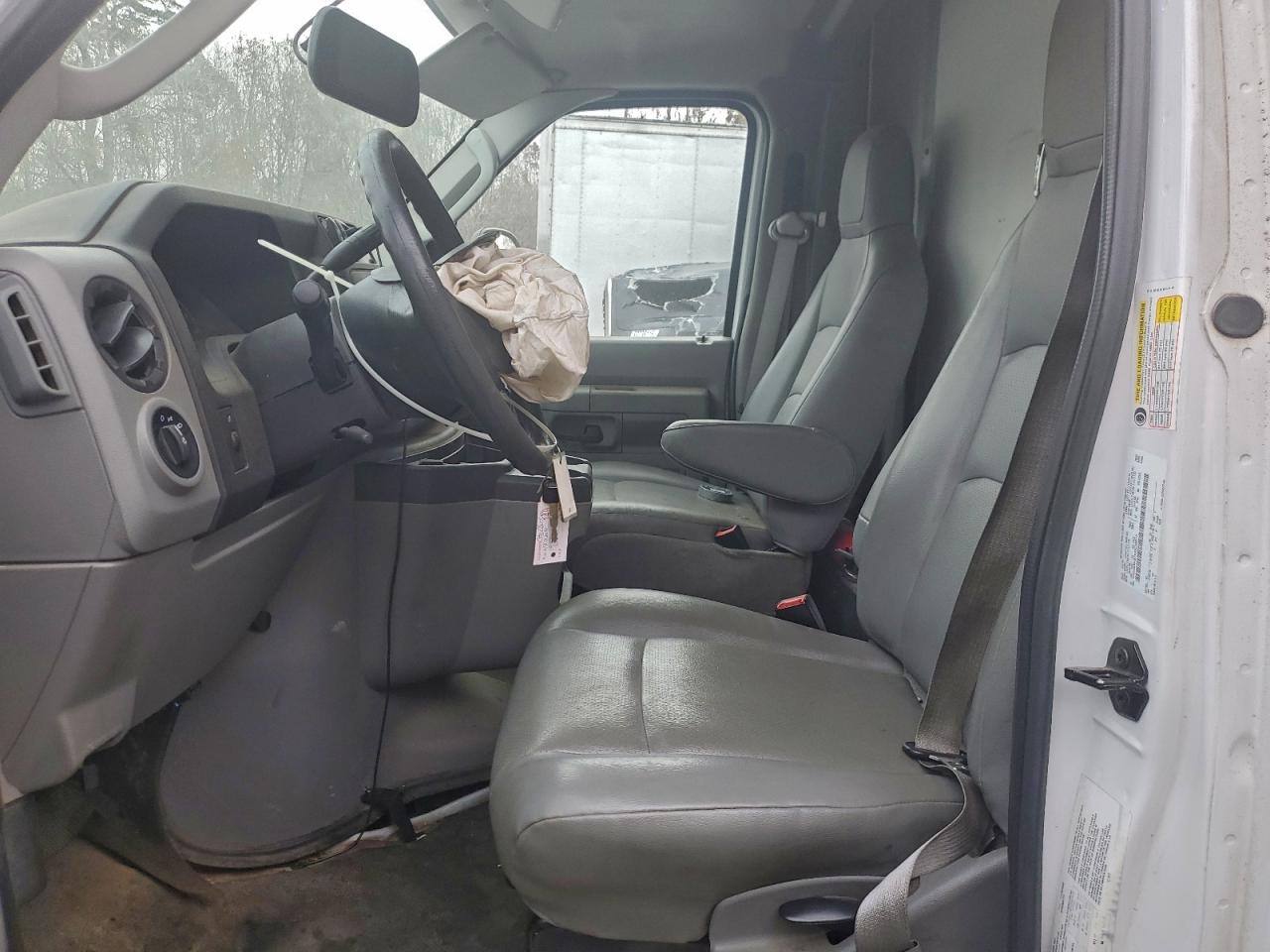 2019 Ford Econoline E450 Super Duty Cutaway Van VIN: 1FDXE4FS7KDC30013 Lot: 94131075