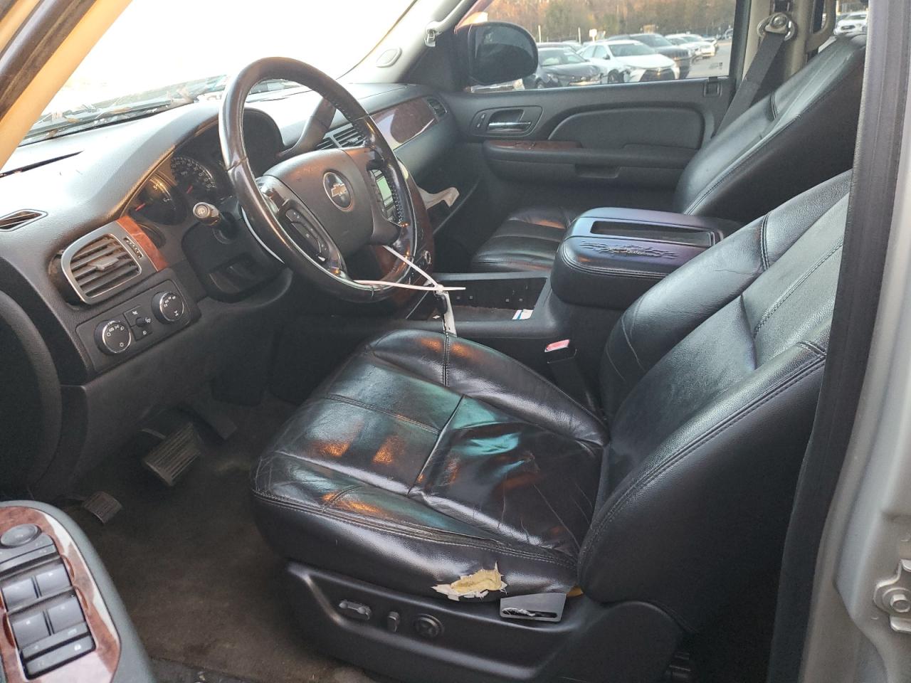 2007 Chevrolet Tahoe K1500 VIN: 1GNFK13077R113057 Lot: 91190295