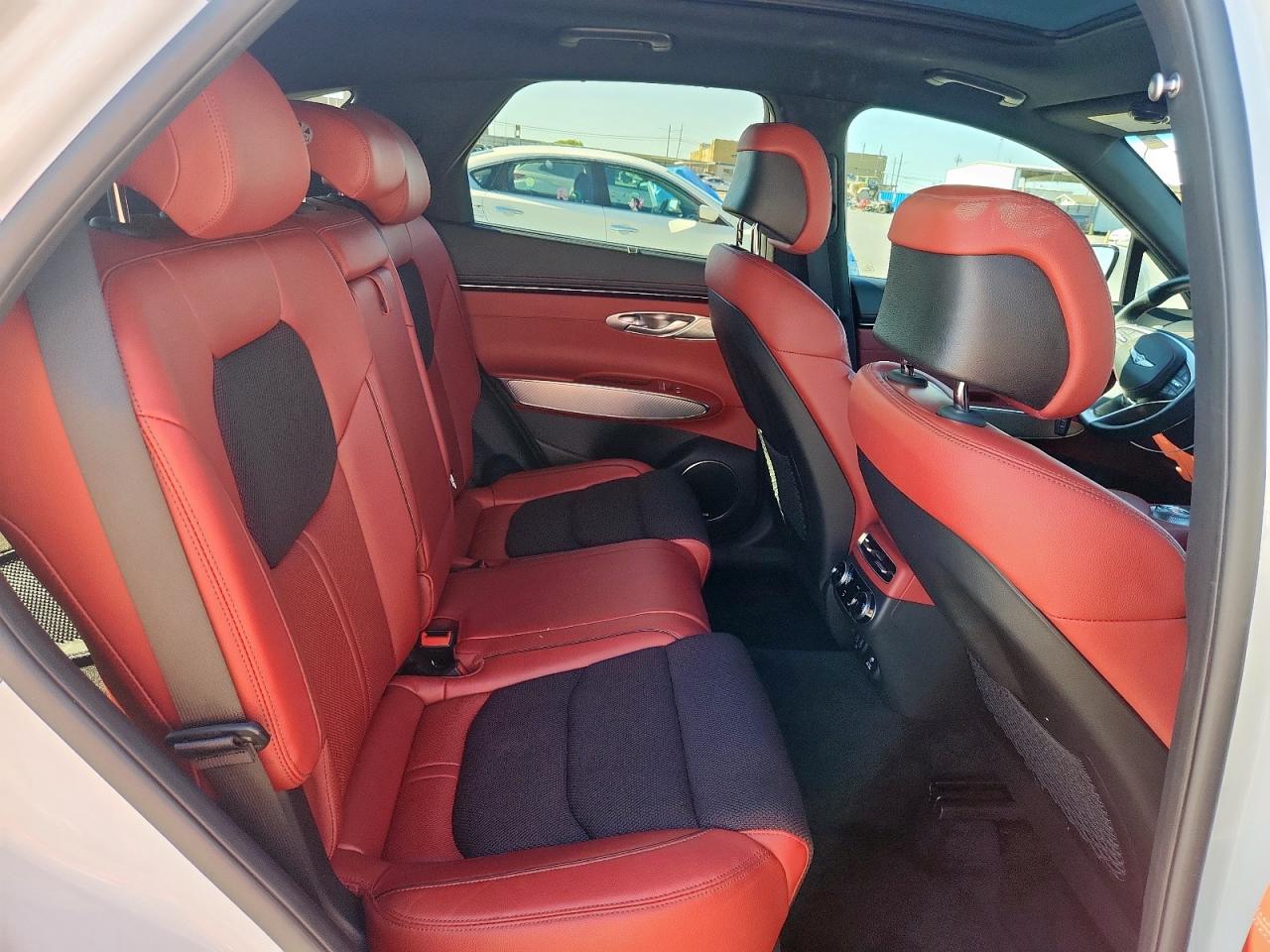 2023 Genesis Gv70 Base VIN: KMUMADTB6PU088832 Lot: 91409005