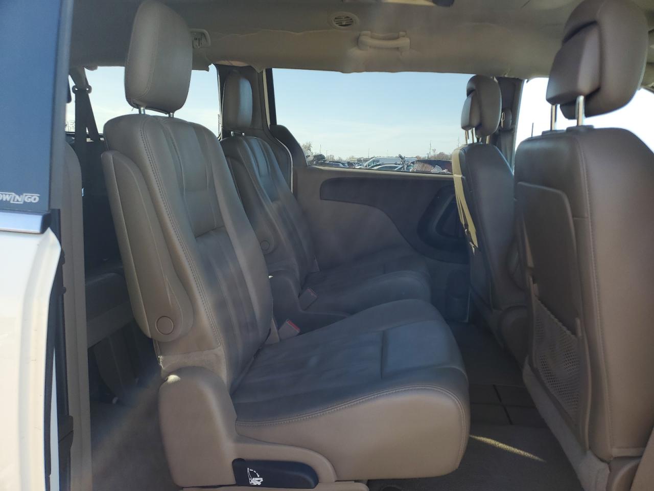 2013 Chrysler Town & Country Touring VIN: 2C4RC1BG6DR584298 Lot: 92478595