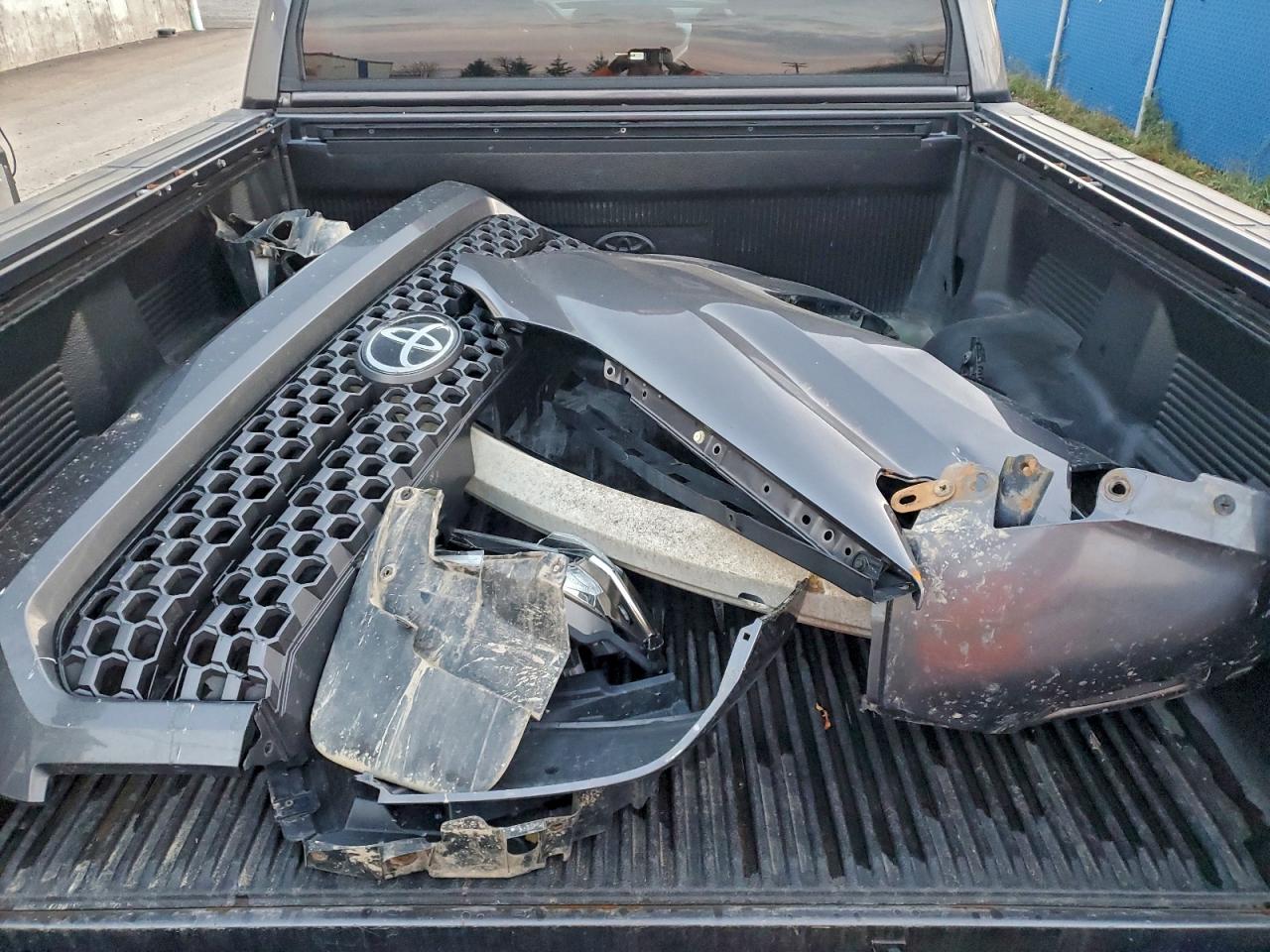 2018 Toyota Tundra Crewmax Sr5 VIN: 5TFDY5F17JX727958 Lot: 92664805