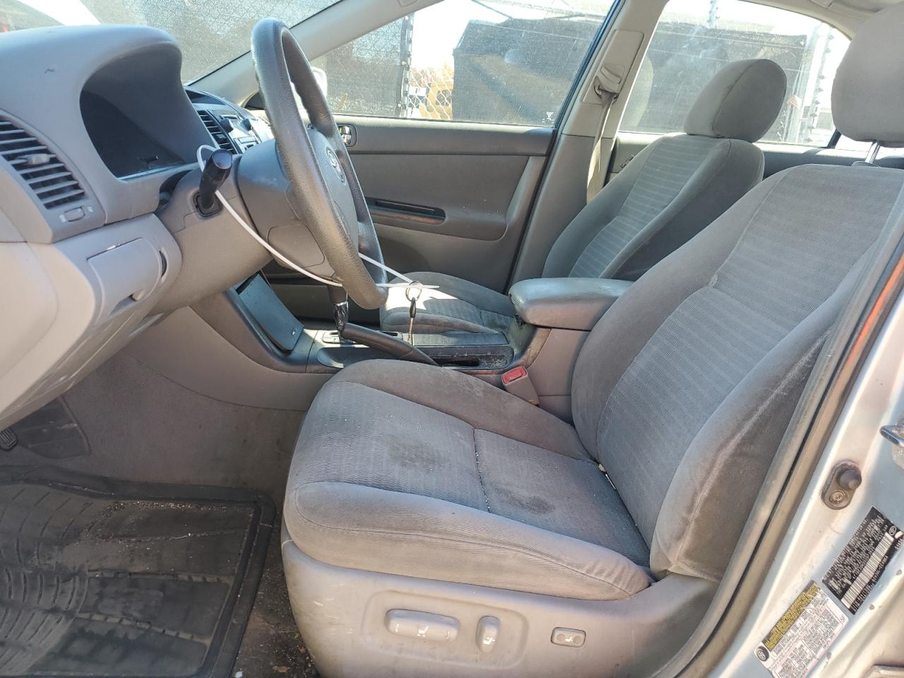 2005 Toyota Camry Le VIN: 4T1BE30K05U973629 Lot: 91891605