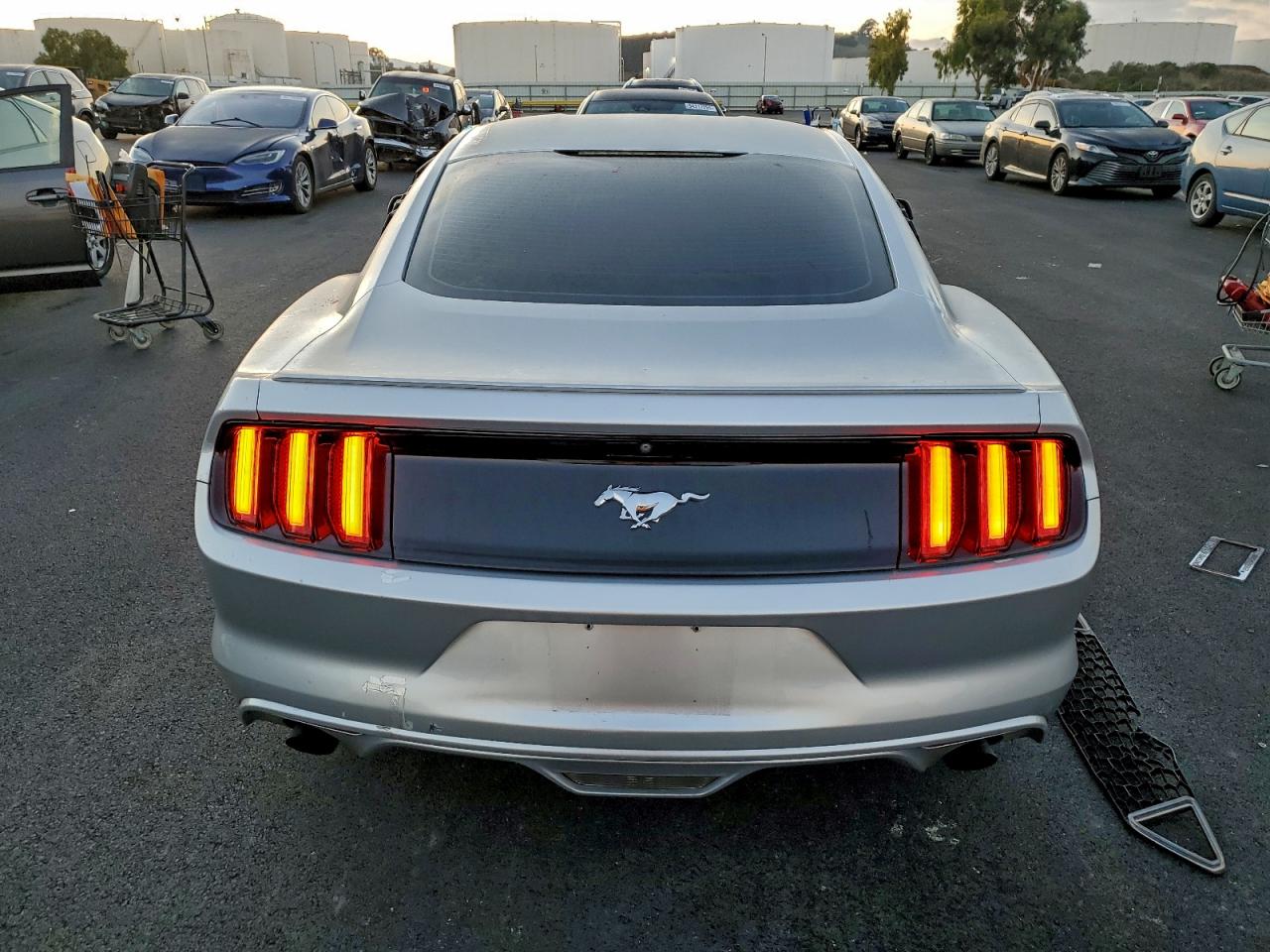 2017 Ford Mustang VIN: 1FA6P8TH1H5221410 Lot: 94146795