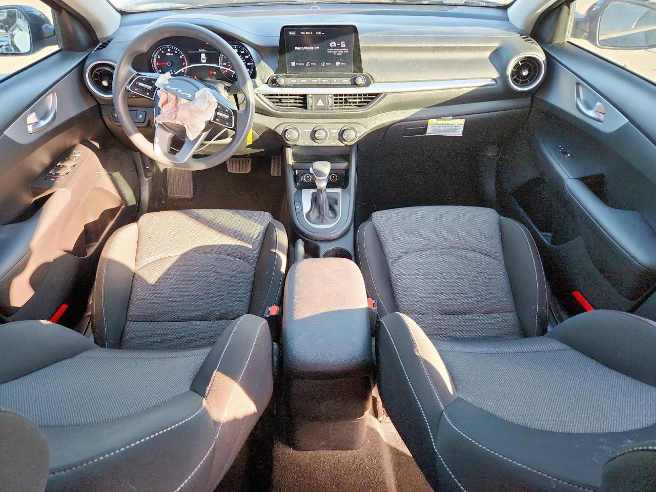 2023 Kia Forte Lx VIN: 3KPF24AD1PE629877 Lot: 91624035