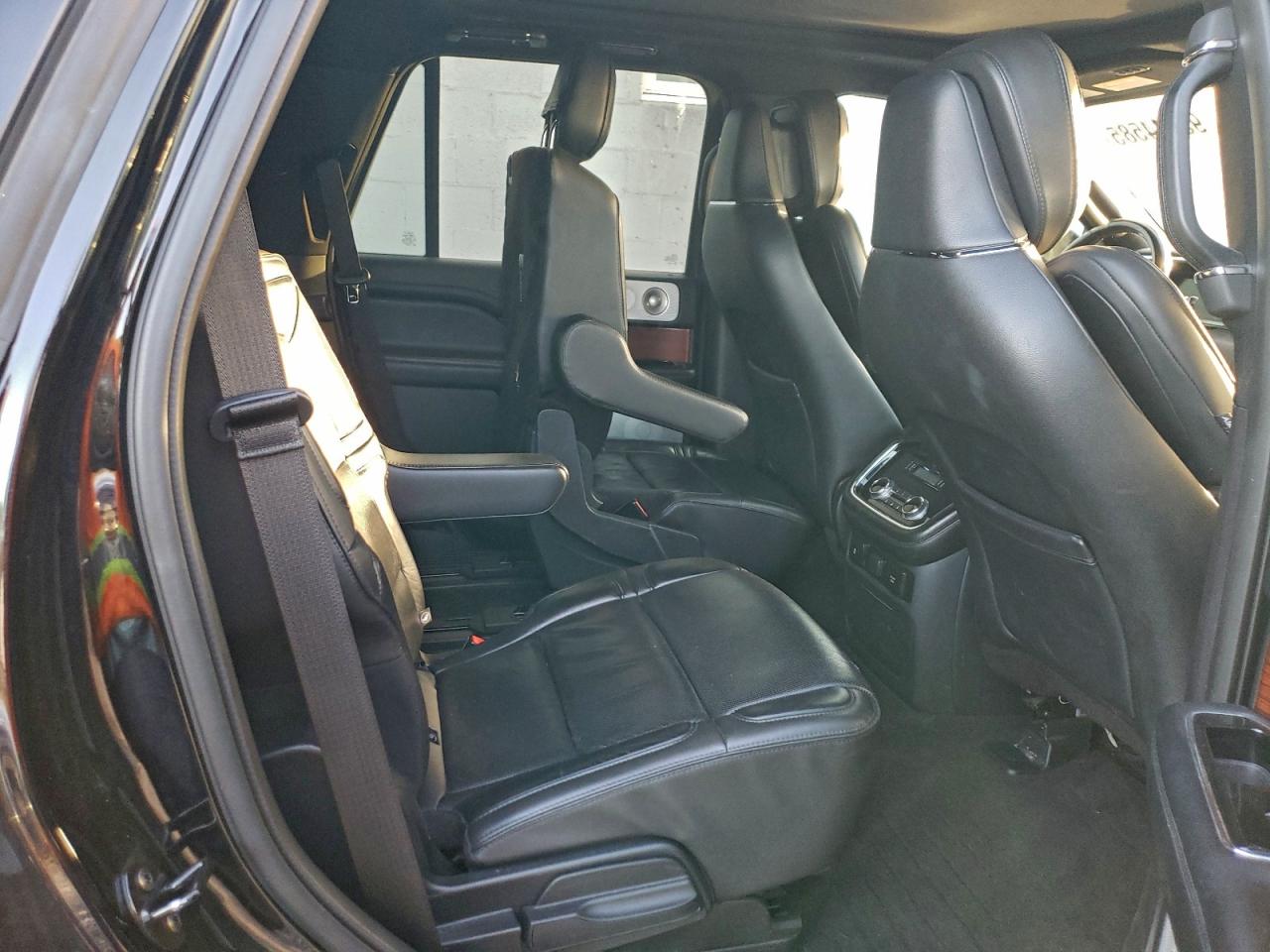 2018 Lincoln Navigator Reserve VIN: 5LMJJ2LT2JEL11574 Lot: 93944585