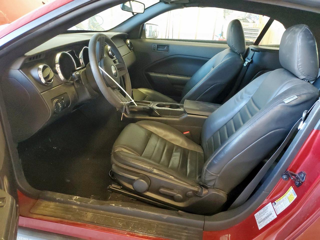 2007 Ford Mustang VIN: 1ZVFT84N375291772 Lot: 92671475