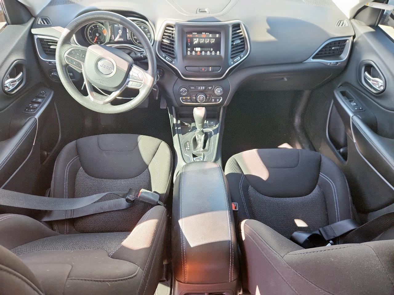 2021 Jeep Cherokee Latitude VIN: 1C4PJLCBXMD150965 Lot: 92487425