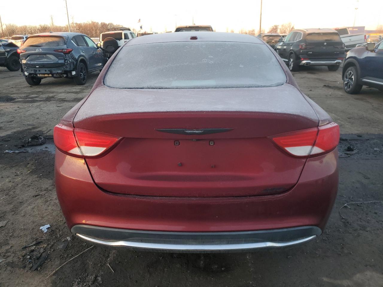 2015 Chrysler 200 Limited VIN: 1C3CCCAB0FN592750 Lot: 91840295