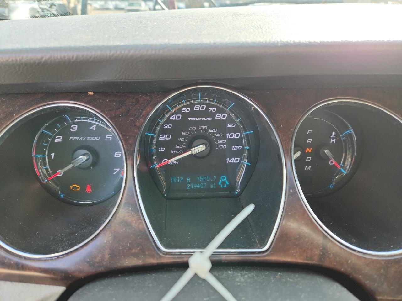 2011 Ford Taurus Sel VIN: 1FAHP2EW8BG175572 Lot: 93126715