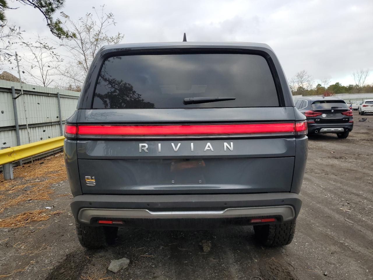 2024 Rivian R1S Adventure VIN: 7PDSGABA4RN042504 Lot: 90592345