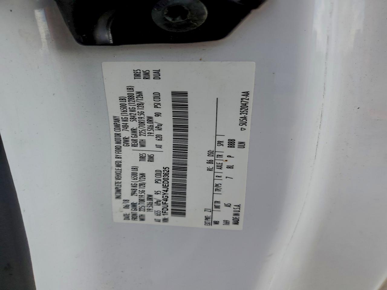 2018 Ford F450 Super Duty Flatbed Truck VIN: 1FDUF4GY4JED03625 Lot: 93657825