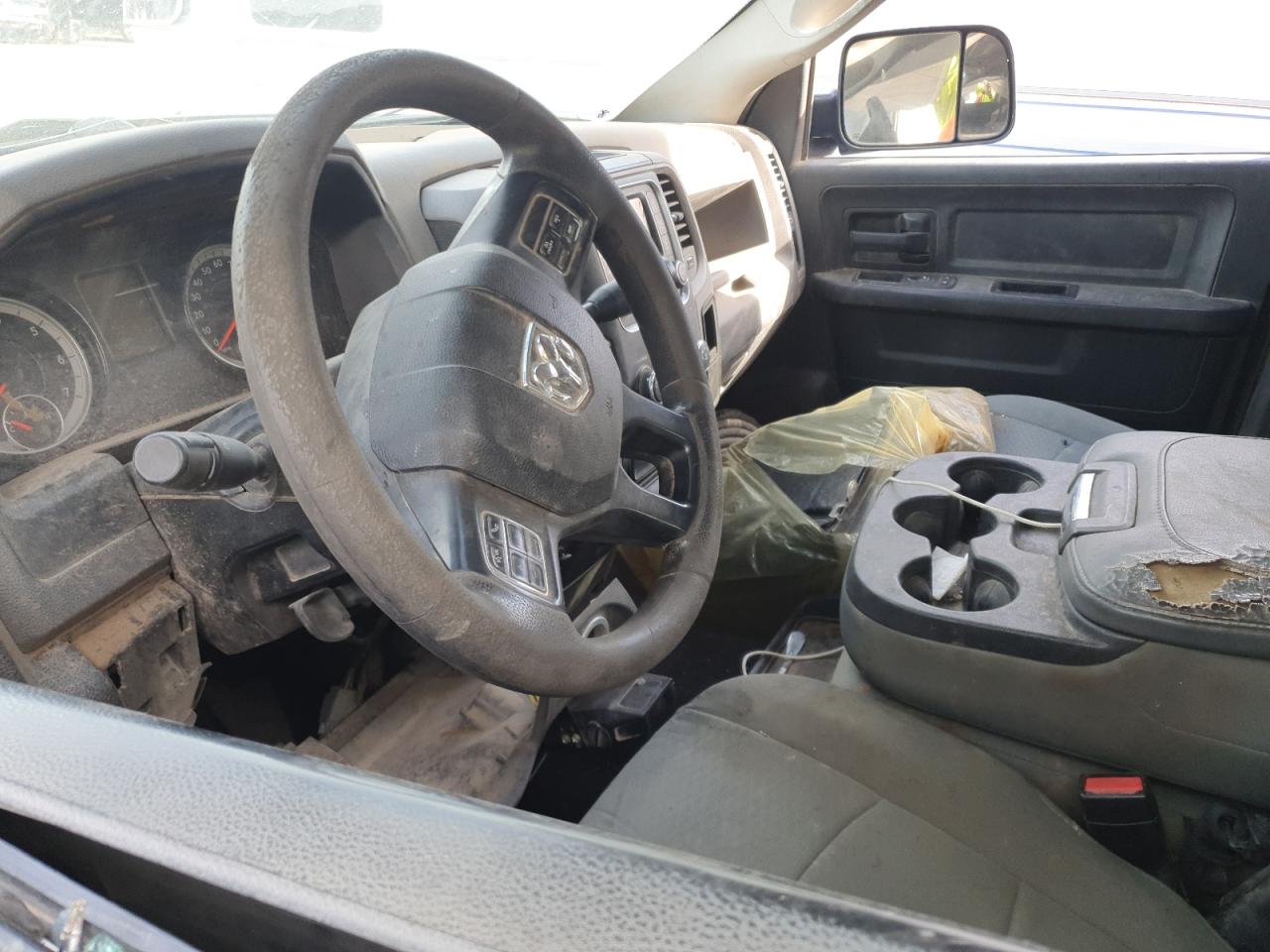 2016 Ram 2500 Flatbed Truck VIN: 3C6UR5CJ2GG363051 Lot: 92128865