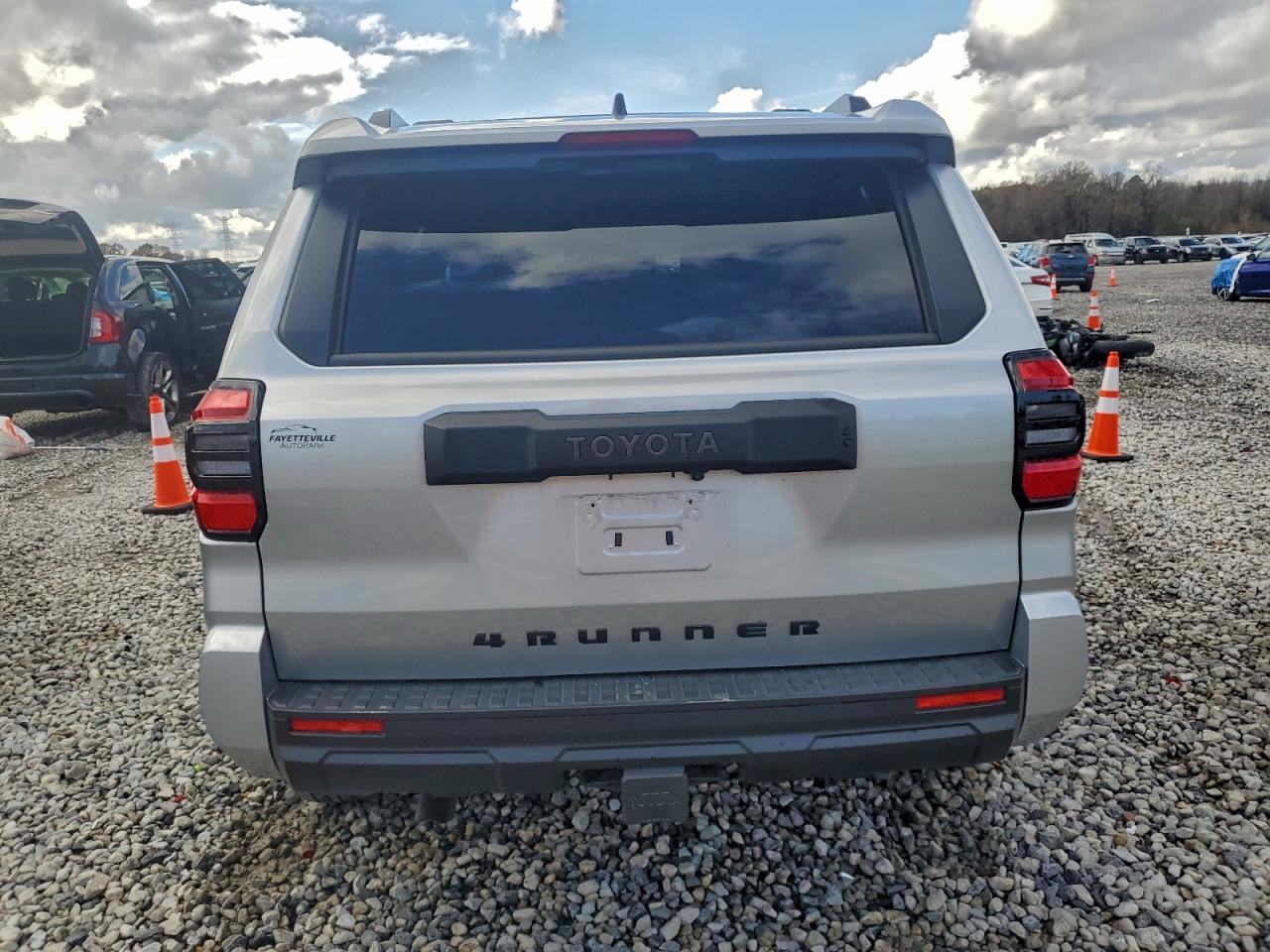 2025 Toyota 4Runner Sr5 VIN: JTEVA5BR2S5021221 Lot: 94375865