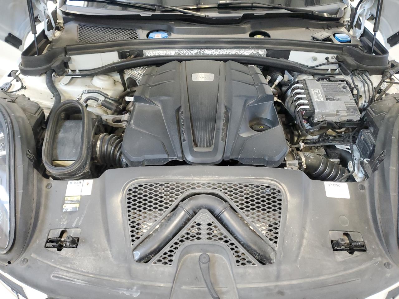 2021 Porsche Macan S VIN: WP1AB2A53MLB35853 Lot: 90616895