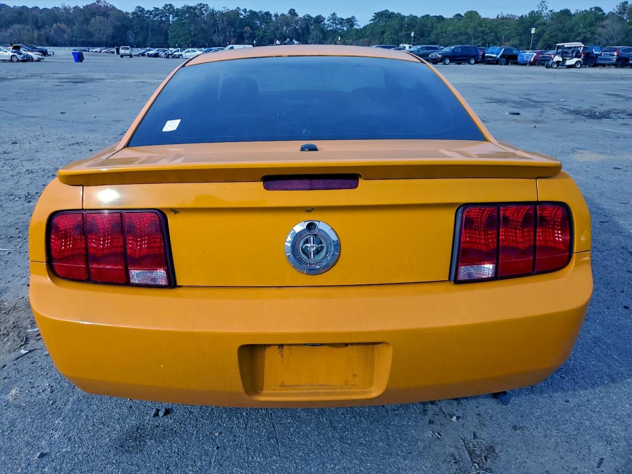 2007 Ford Mustang VIN: 1ZVFT80N375261175 Lot: 93411035