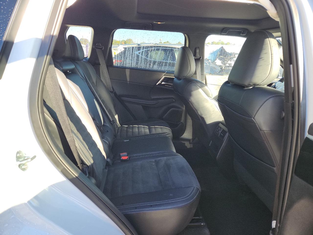 2024 Mitsubishi Outlander Se VIN: JA4J3VA84RZ072528 Lot: 91225305