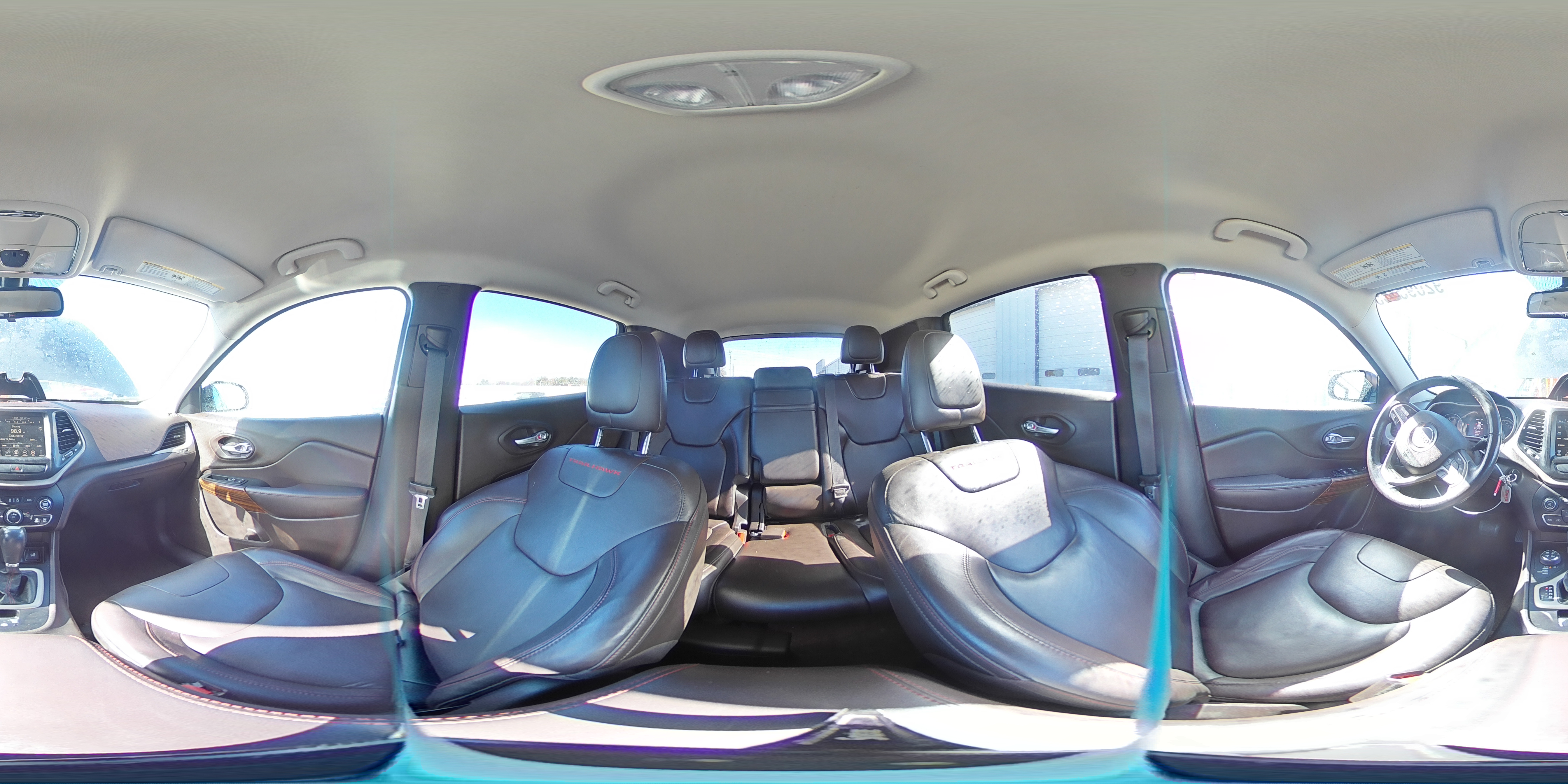 2015 Jeep Cherokee Trailhawk VIN: 1C4PJMBS9FW779471 Lot: 92095355