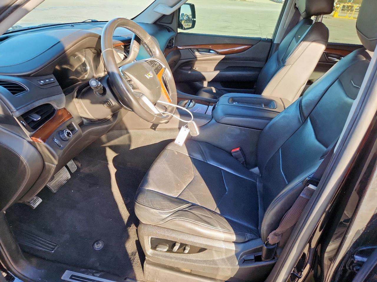 2017 Cadillac Escalade Luxury VIN: 1GYS3BKJ3HR161526 Lot: 92436595