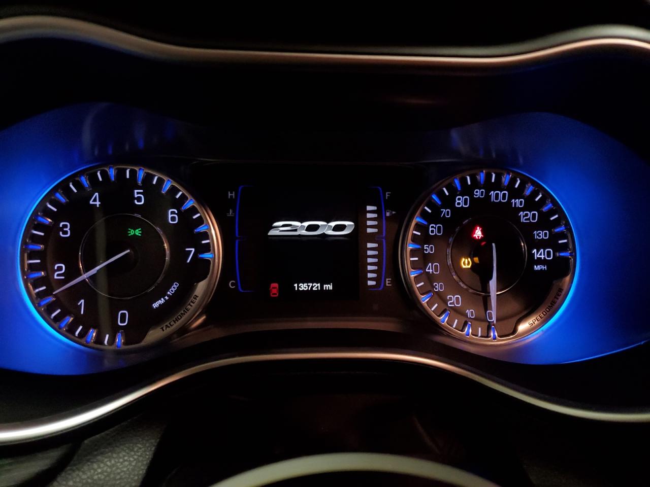 2015 Chrysler 200 Limited VIN: 1C3CCCAB4FN630593 Lot: 92204635