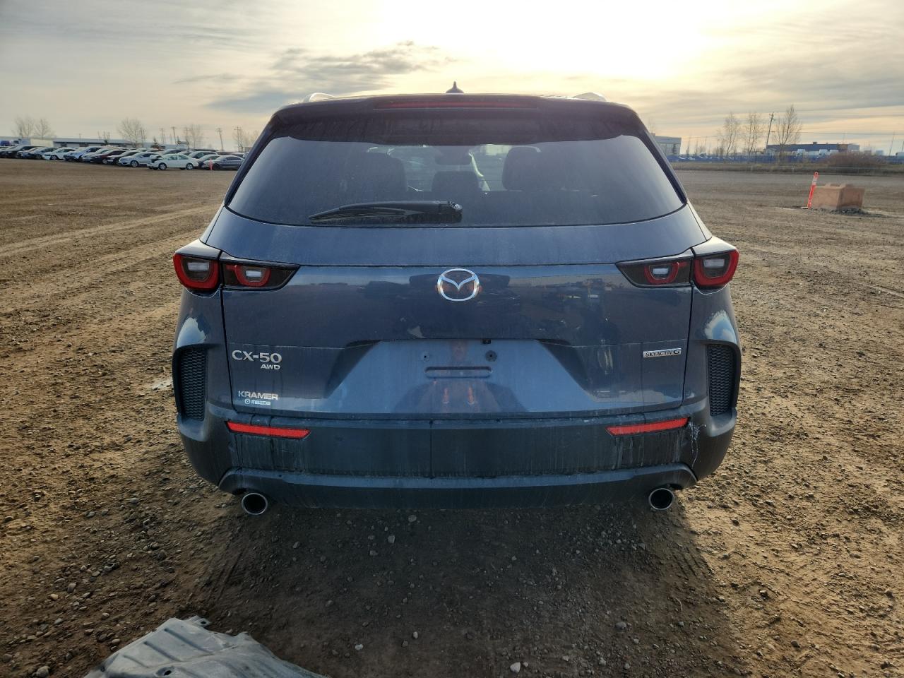 2024 Mazda Cx-50 Premium VIN: 7MMVABDM0RN215180 Lot: 92405355