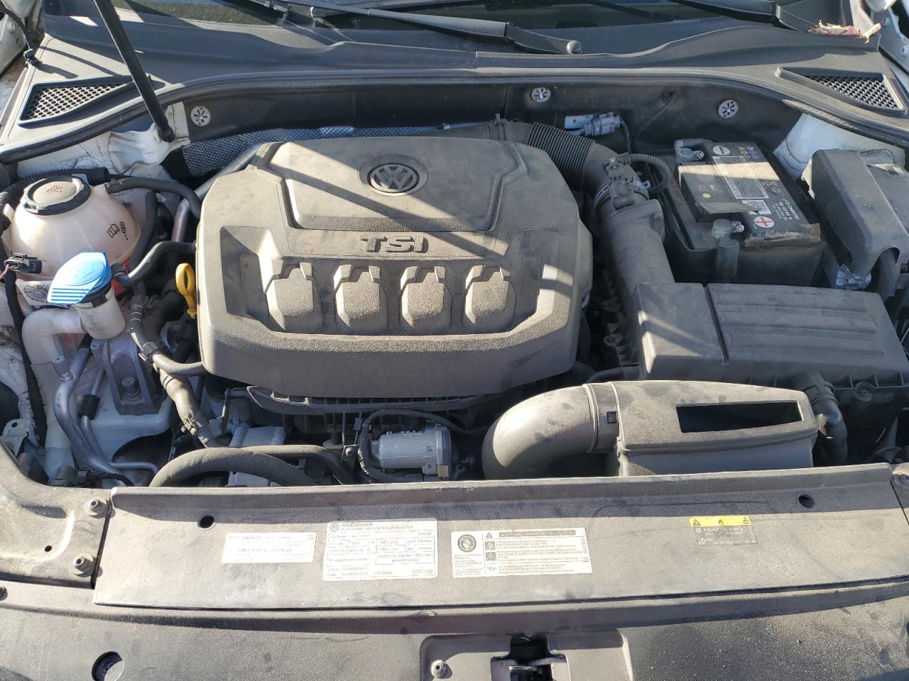 2018 Volkswagen Passat Se VIN: 1VWBA7A30JC031785 Lot: 91207435