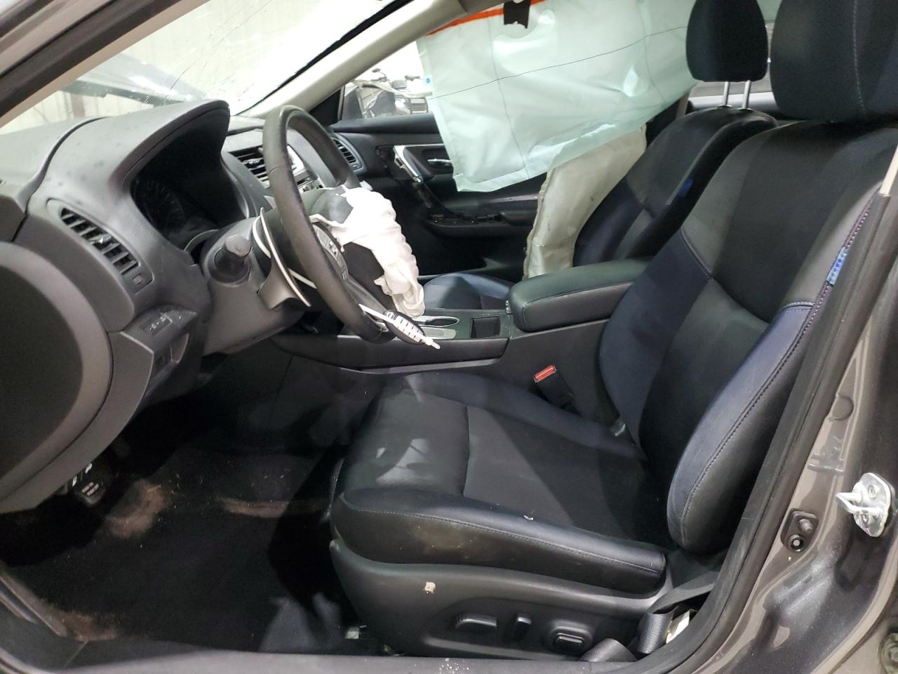 2017 Nissan Altima 2.5 VIN: 1N4AL3AP6HC132351 Lot: 93113295